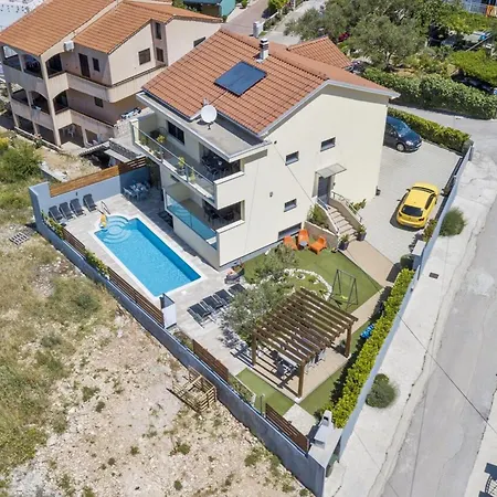 Cvita & Roza Apartment Šibenik