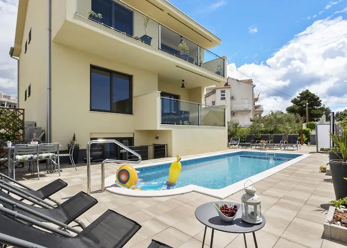 Cvita & Roza Apartment