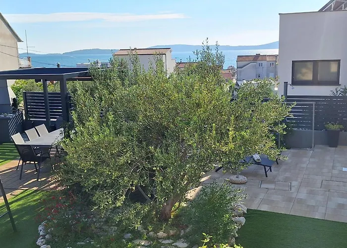 Apartment Cvita & Roza